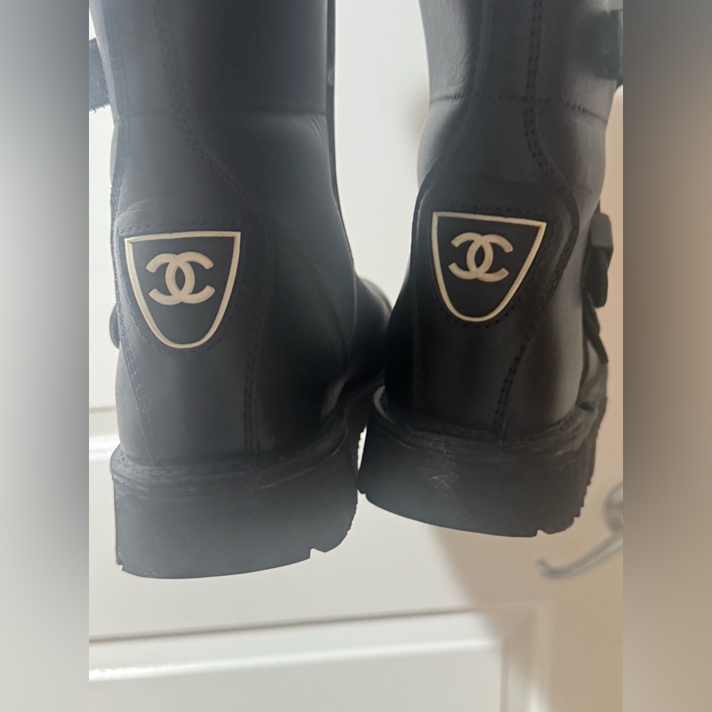 Rare Chanel Vintage Leather Biker Boots From the 2003 collection Archival - Picture 10 of 13